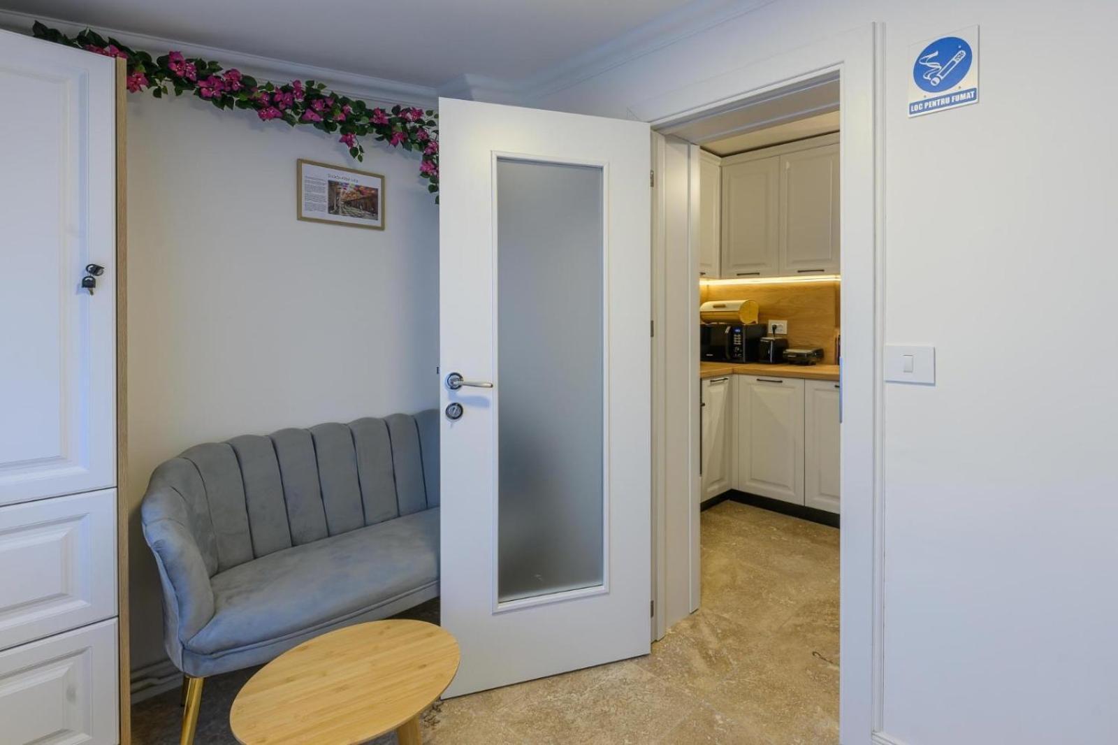 Five Stars Apartment تيميشورا المظهر الخارجي الصورة